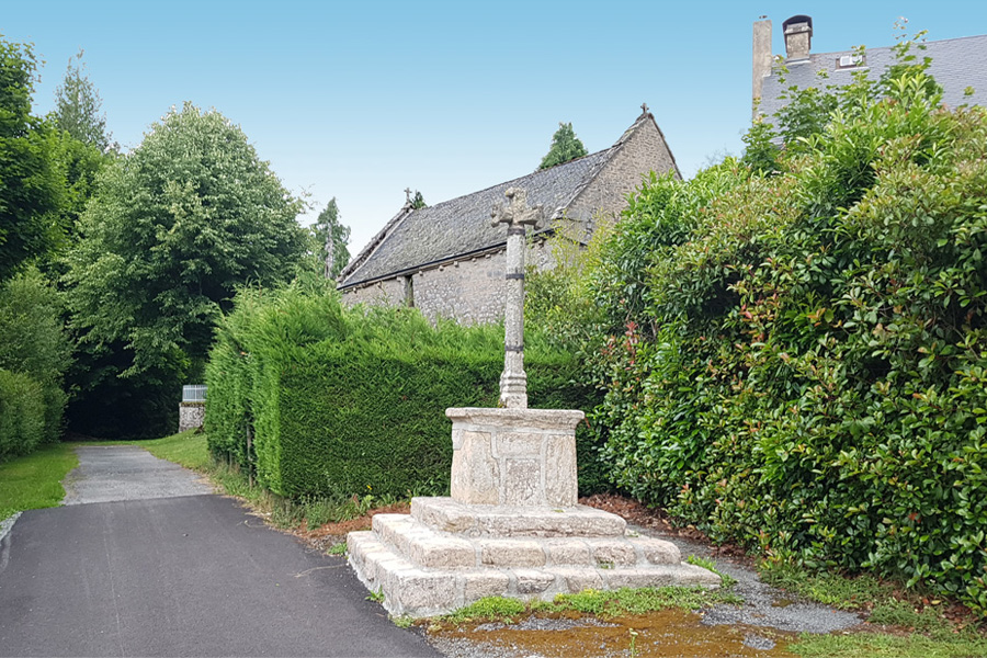 Eglise du Fournol à Saint Merd les Oussines