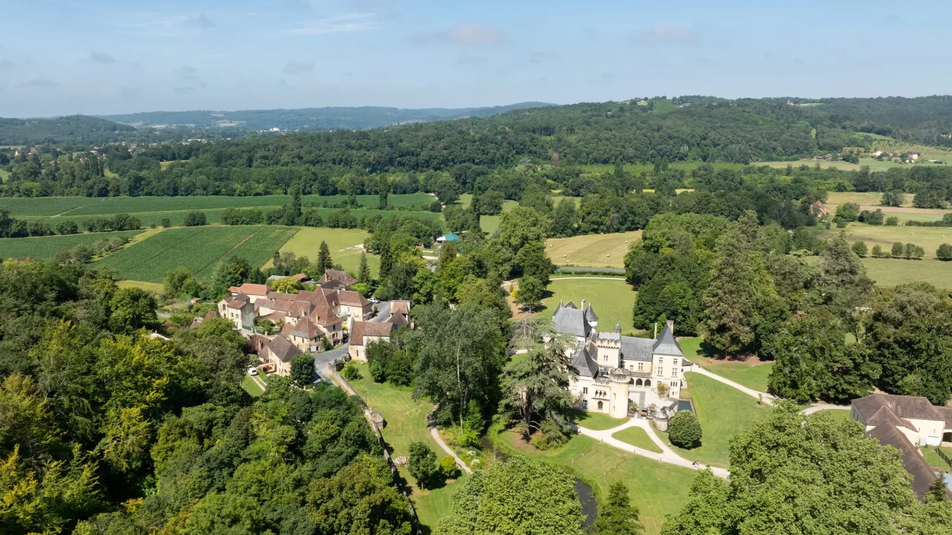 Vue aérienne sur le Parc du château de Campagne