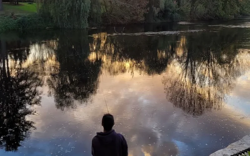 Pêcheur sur la Vézère©ALR